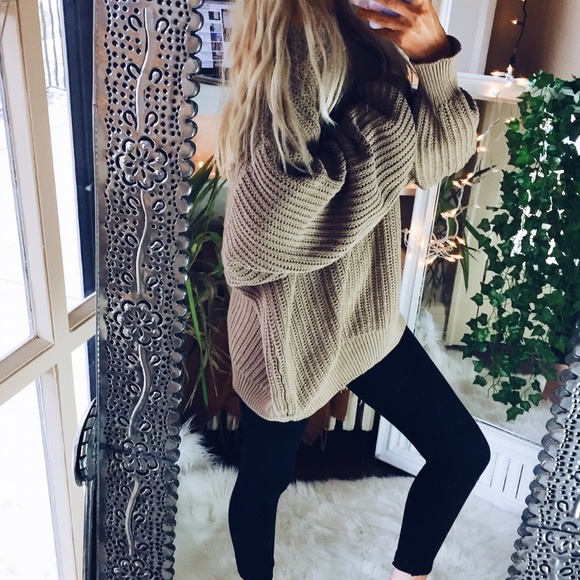 Sweaters - Ezra Woven Chunky Sweater B21